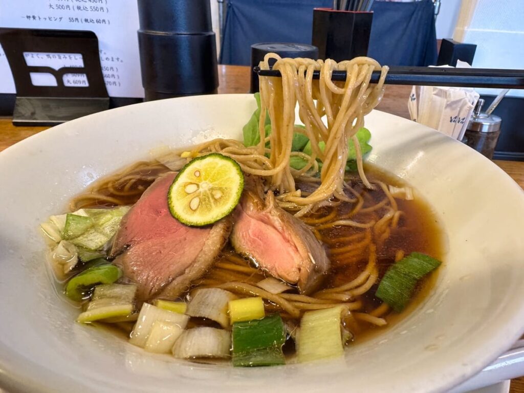 麺麓の鴨出汁そば 麺
