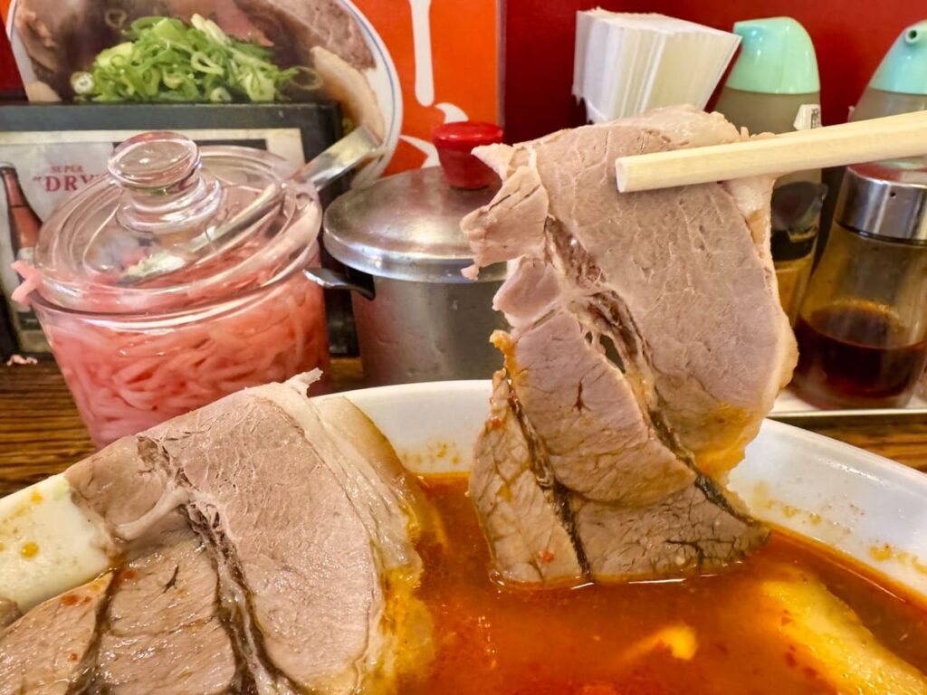 神戸第一旭 三宮本店のトマトらーめん チャーシュー