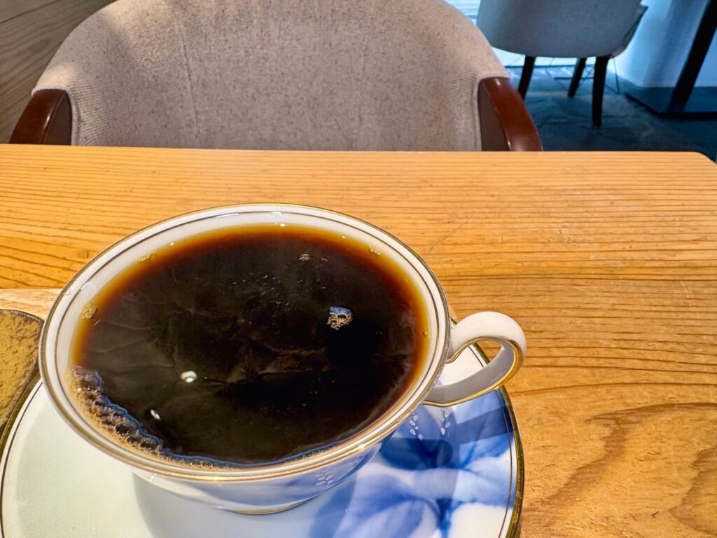 三ツ豆珈琲 苦楽園本店のダークロースト