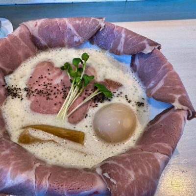 麺屋しな埜の特製チャーシュー泡白湯らーめん2