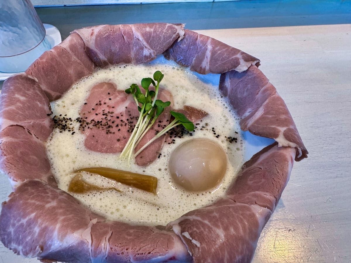 麺屋しな埜の特製チャーシュー泡白湯らーめん2