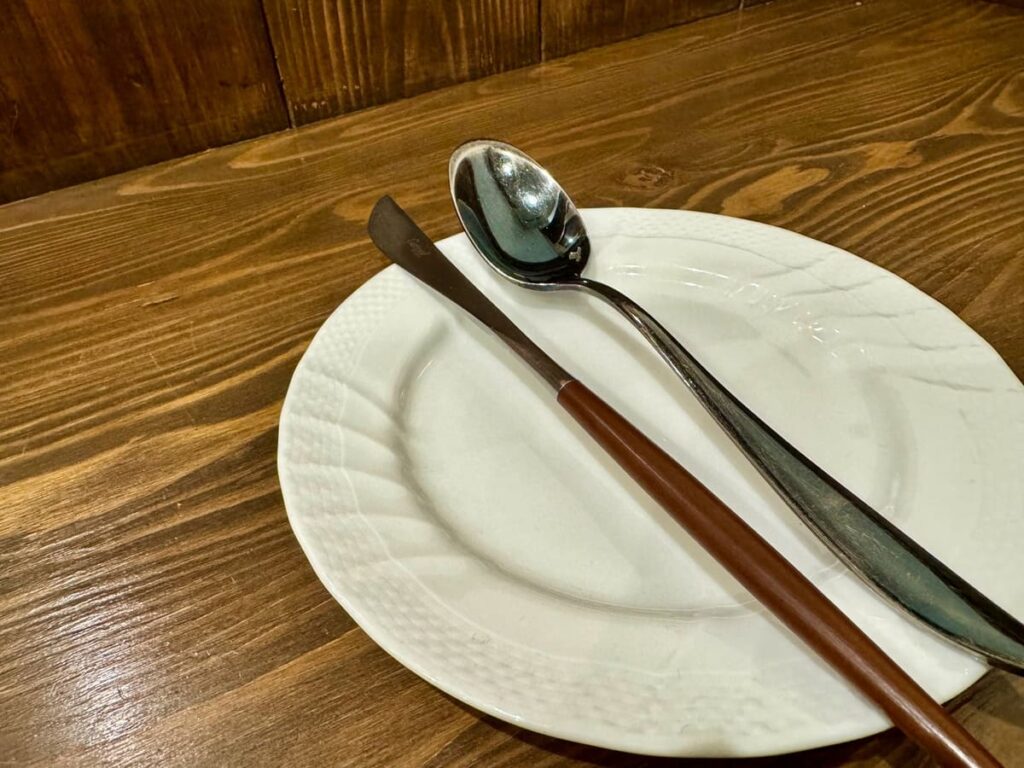 食堂デイズのオムライス用食器