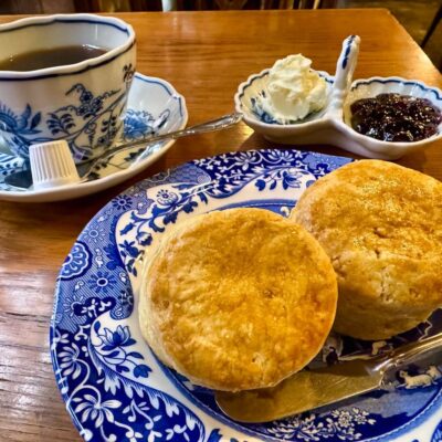 西洋茶館のスコーンセット3