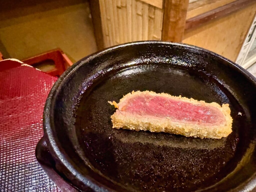 牛カツ 京都勝牛 先斗町本店の元祖牛上ロースカツ膳(大) 実食1