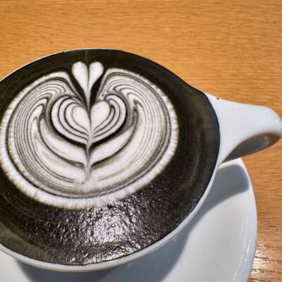 Common Wellのチャコールラテ2