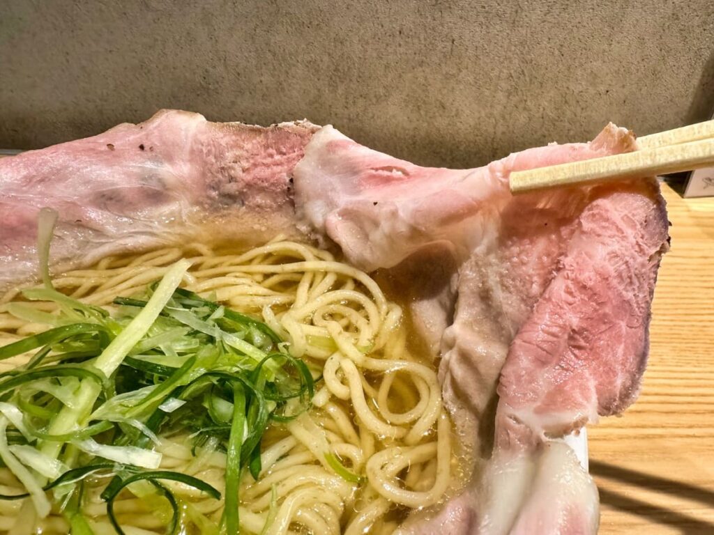 麺屋聖 一乗寺本店の淡竹 チャーシュー5枚 チャーシュー