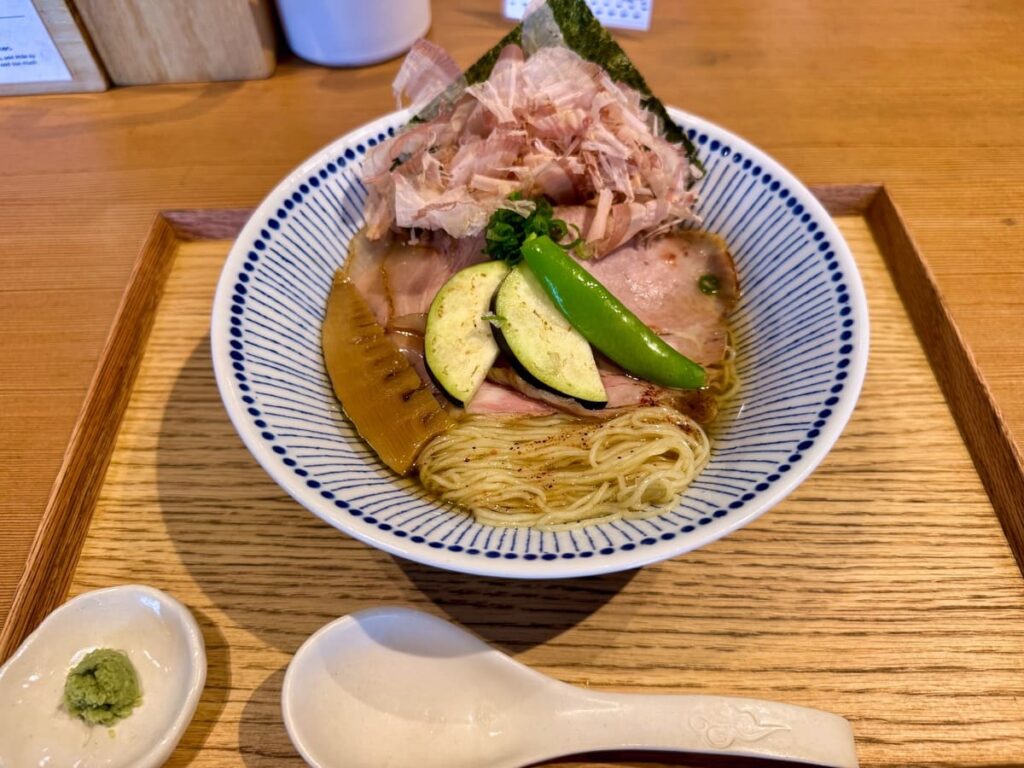 MENYA INOICHI #3 1 MENYA INOICHI #3の炙り和牛冷やしぶっかけそば 白醤油1