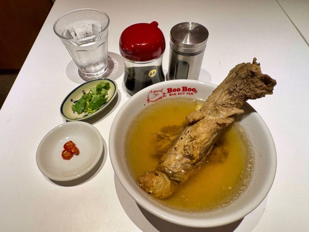Boo Boo Bak Kut Tehの排骨湯1