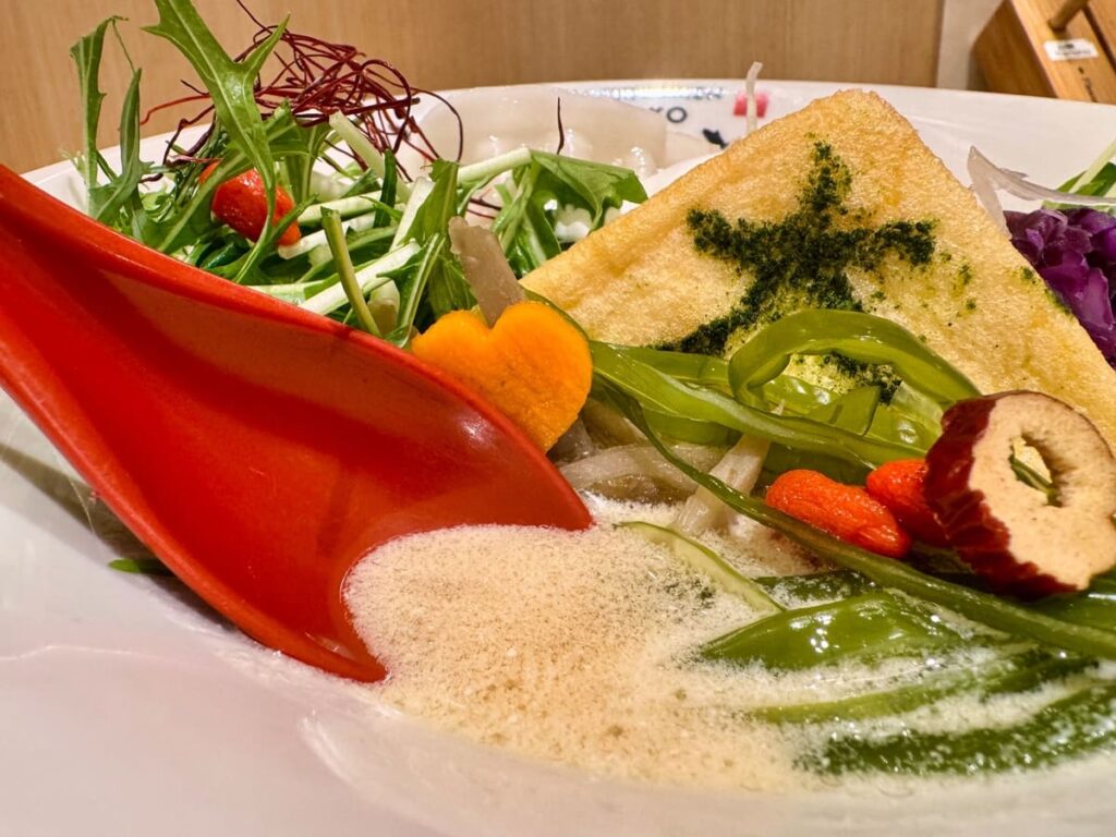 ぎをん豆乳ら～めん うのゆきこの豆乳ラーメン「花」 スープ