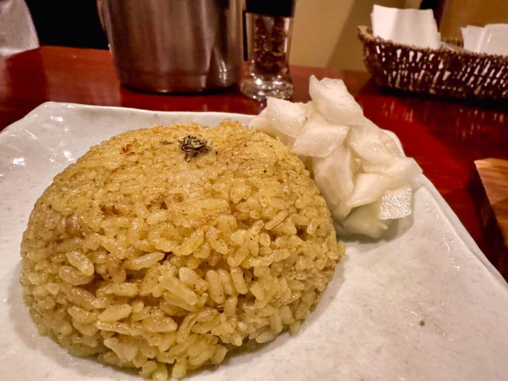 長堀橋で超絶人気の間借りカレーショップ【橋本屋】へ行ってきた 6 橋本屋のチキンカレー芳醇 ライス